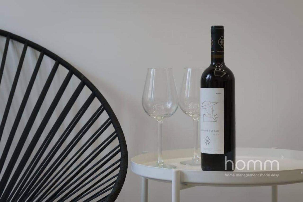 34Sqm Minimal Homm Apartment With Acropolis View เอเธนส์ ภายนอก รูปภาพ