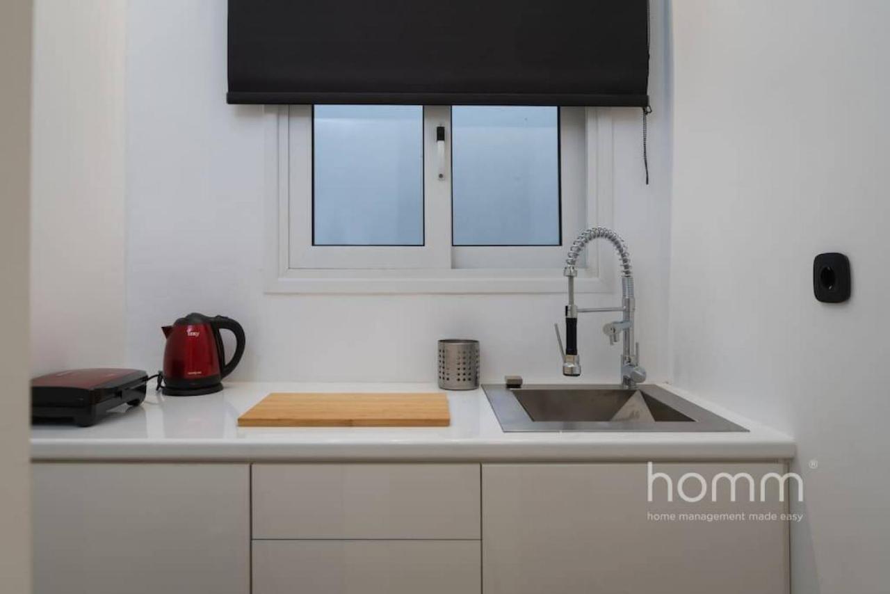 34Sqm Minimal Homm Apartment With Acropolis View เอเธนส์ ภายนอก รูปภาพ