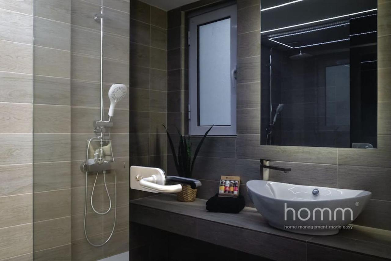 34Sqm Minimal Homm Apartment With Acropolis View เอเธนส์ ภายนอก รูปภาพ