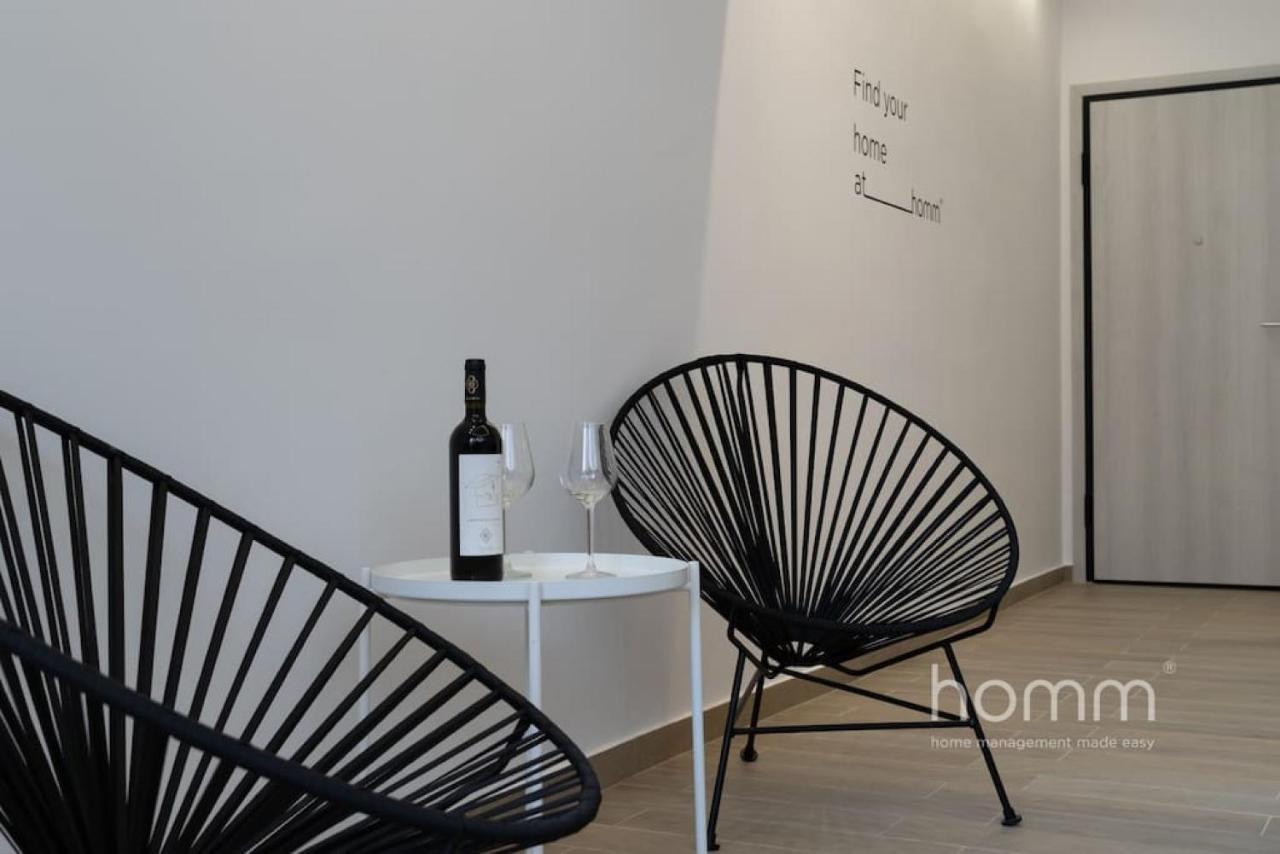 34Sqm Minimal Homm Apartment With Acropolis View เอเธนส์ ภายนอก รูปภาพ